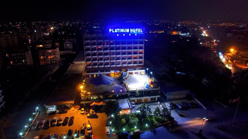 Platinum Hotel Тир Екстериор снимка